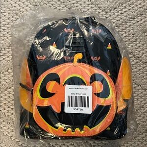 Stitch pumpkin loungefly